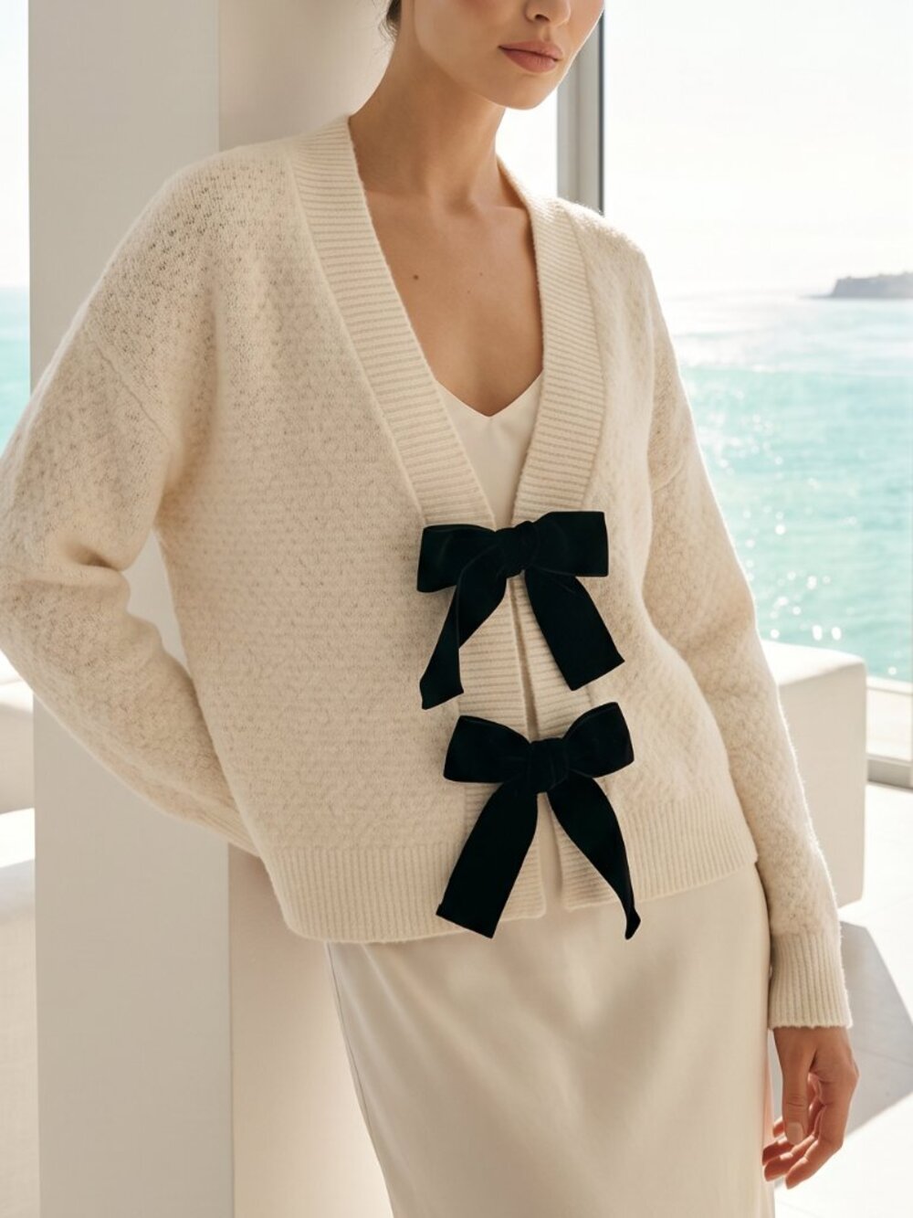 NWT $118 FRENCH CONNECTION ivory cardigan with black velvet bows XL
